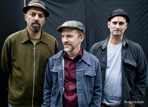 A mítica banda norteamericana ofrecerá un concerto en exclusiva o vindeiro 24 de marzo con motivo da celebración da oitava edición do Festival Internacional de Documentais de Tui