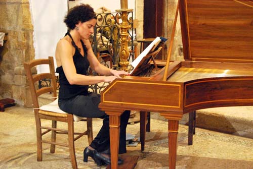 AMORIN ACOLLEU UN CONCERTO DE PIANO O PASADO MARTES 17 DE MAIO