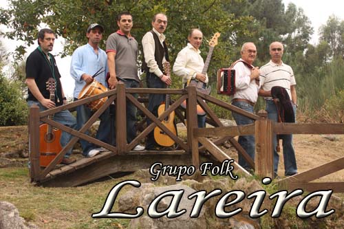GRUPO FOLK LAREIRA