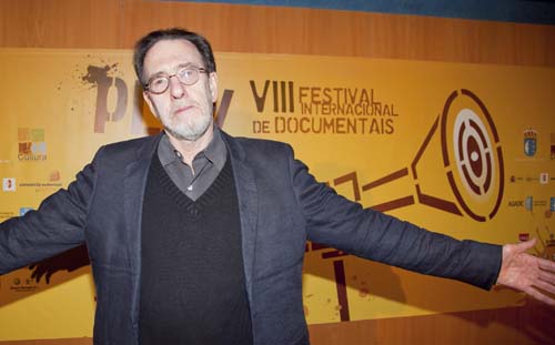 El autor norteamericano inauguró el festival con Photographic Memory y seguirá presentando sus filmes en los próximos días