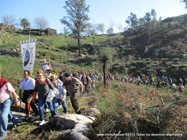 Infominho - ESPECIAL- A ROMERÍA SAN MARTIÑO 2015 NO ROSAL FOI UNHA DAS MÁIS NUMEROSAS QUE SE RECORDAN - INFOMIÑO - Informacion y noticias del Baixo Miño y Alrededores.