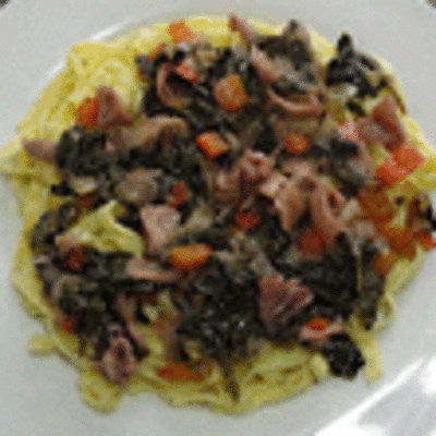 RECETA: TALLARINES CON POTA Y ESPINACAS