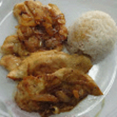 RECETA: PECHUGA DE POLLO ENCEBOLLADA