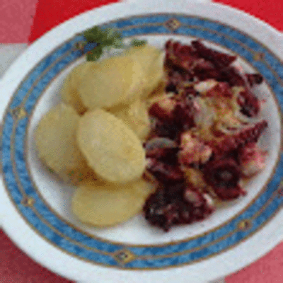 RECETA: PULPO ENCEBOLLADO CON CACHELOS