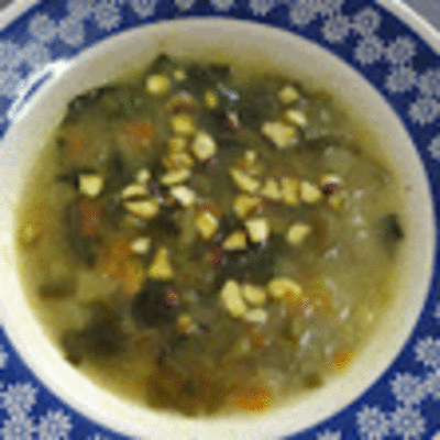 RECETA: SOPA DE VERDURAS Y PISTACHOS