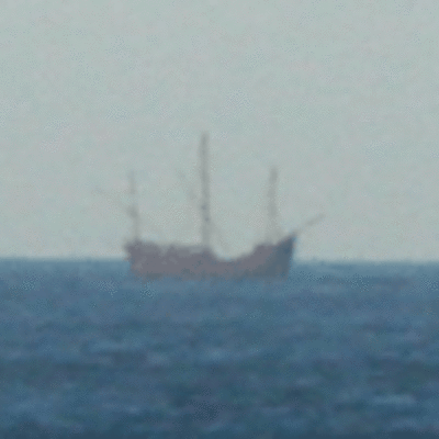 ESPECIAL - LA RPLICA DE LA CARABELA LA PINTA ABANDON AYER LOS ASTILLEROS DE A PASAXE EN A GUARDA