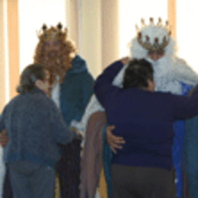 ESPECIAL - LOS REYES MAGOS VISITAN LA RESIDENCIA MONTE TECLA DE A GUARDA
