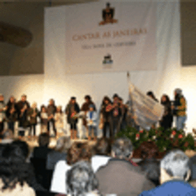 FRUM CULTURAL DE CERVEIRA LOTADO PARA ASSISTIR AO -CANTAR AS JANEIRAS-