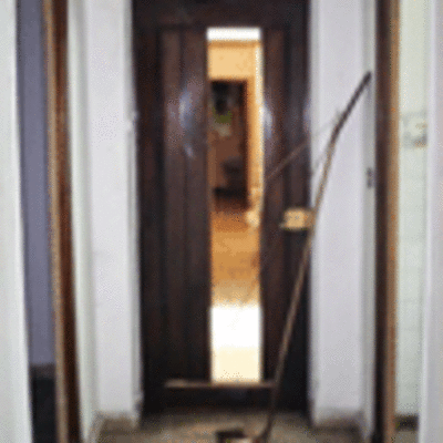 ENTRAN A ROUBAR NAS VELLAS CASAS DOS MESTRES DO MR SINDE DE A GUARDA E CAUSAN DESPERFECTOS