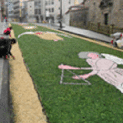 ESTE SBADO REALZANSE AS ALFOMBRAS DO SANTSIMO NA GUARDA