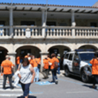 AFECTADOS POLAS PREFERENTES FORON DESALOXADOS POLOS CORPOS DE SEGURIDADE  DO CONCELLO DO ROSAL