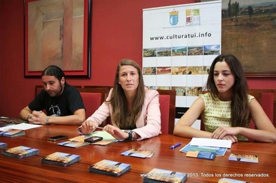 ESPECIAL - PRESENTACIN AXENDA CULTURAL 2 SEMESTRE 2013 CONCELLO DE TUI