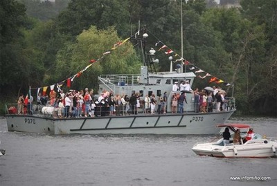 LA ARMADA ESPAOLA CELEBRA HOY EL DA DE LA VIRGEN DEL CARMEN EN TUY