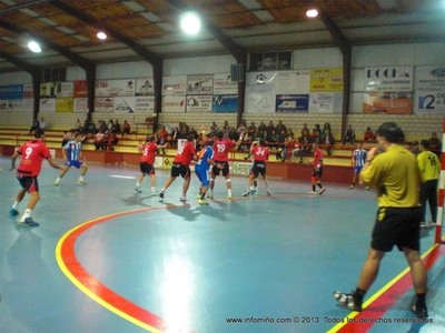 ESPECIAL - MECALIA ATL. NOV�S 30 - BM PONTEVEDRA 23