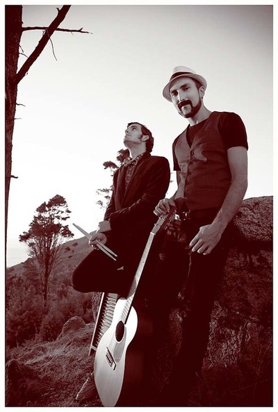 THE LOOPHOLES PRESENTAN NUEVO DISCO