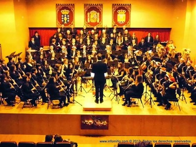 ESPECIAL - CONCERTO DE NADAL 2013 DA AGRUPACIN MUSICAL DO ROSAL