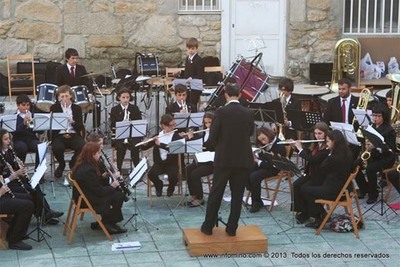 A BANDA DE MSICA DA AGRUPACIN MUSICAL DE A GUARDA ACTUAR ESTE VENRES NO LUAR