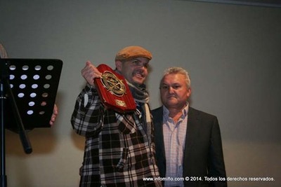 ESPECIAL - PRESENTACIN DO DISCO 25 ANIVERSARIO DO CLUBE DE REMO ROBALEIRA