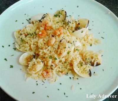 RECETA: ARROZ CON ALMEJAS Y GAMBAS