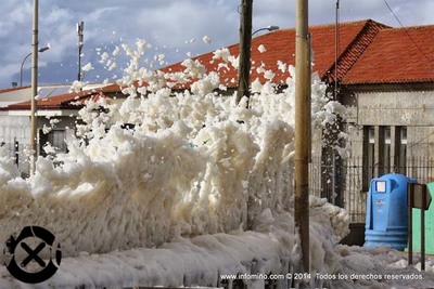 ESPECIAL - UNHA NOVA ALERTA LARANXA POR FENMENOS COSTEIROS EN GALICIA