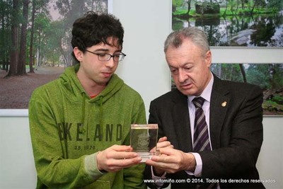 ESPECIAL - O DEPORTISTA ROSALEIRO IVN RODRGUEZ MACEIRAS SUBCAMPIN DE ESPAA DE SALTO DE LONXITUDE