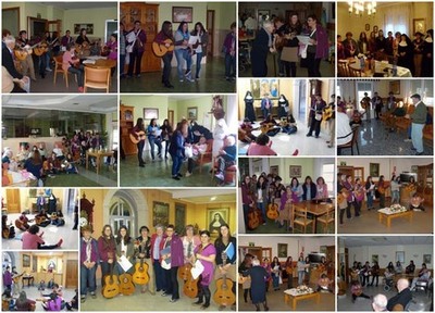 ACTUACIN DA RONDALLA ANTORCHA NA RESIDENCIA SAN TELMO DE TUI