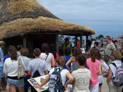 VISITAS GUIADAS  MONTE SANTA TECLA DURANTE A SEMANA SANTA 2014