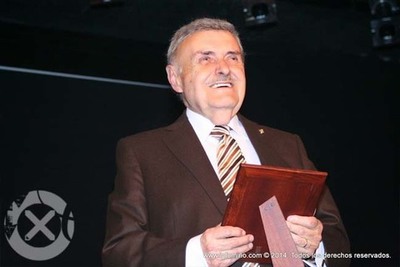 ESPECIAL - A AGRUPACIN CULTURAL GUARDESA HOMENAXEOU A GENEROSO SEOANE CO GALO DAS LETRAS GALEGAS 2014