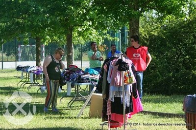 ESPECIAL - 3 MERCADILLO SOLIDARIO DE CONRAZONES NO ROSAL
