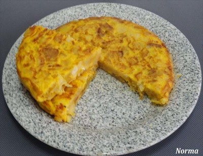 RECETA: TORTILLA DE PATATAS Y BACALAO