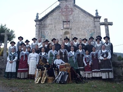 FESTIVAL PRESENTACION GRUPO DE MUSICA TRADICIONAL DE MALVAS-TUI