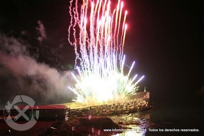 ESPECIAL - GRAN TIRADA DE FOGOS DE ARTIFICIO DAS FESTAS DO MONTE 2014