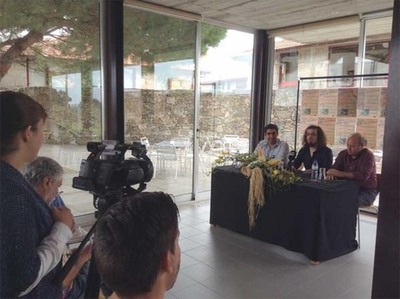 OUTUBRO VAI SER O -MES DA MSICA- EM CAMINHA