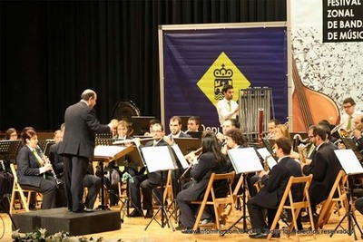 O TEATRO MUNICIPAL DE TUI ACOLLE O SBADO A SECCIN TERCEIRA DO XIII CERTAME PROVINCIAL DE BANDAS DE MSICA 