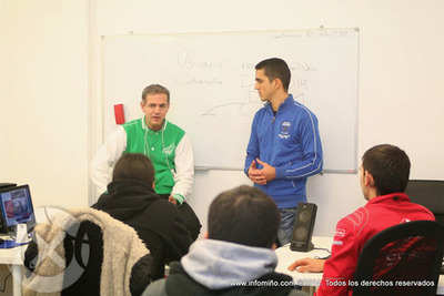 SERGIO VALLEJO, CAMPEN DE ESPAA DE RALLYES 2009 Y 2014, PARTICIP EN UNA CONFERENCIA EN A GUARDA