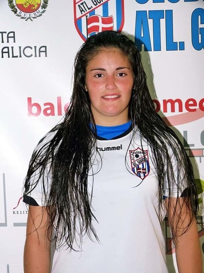 LA JUGADORA MARTA POMBAL DEL ATL. GUARDS ACADA A MEDALLA DE BRONCE COA SELECCIN GALEGA CADETE