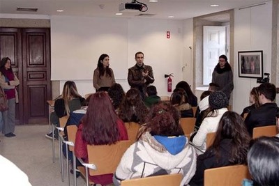 ESCOLA PROFISSIONAL EXPE FOTOGRAFIAS CRTICAS D ATUALIDADE