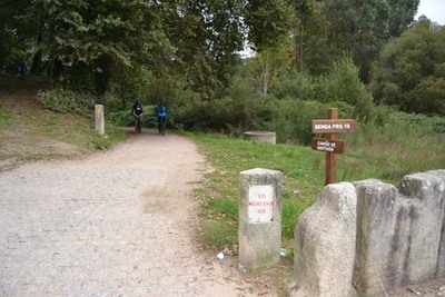 PRETO DE 11.600 PEREGRINOS SARON DE TUI PARA REALIZAR O CAMIO DE SANTIAGO EN 2014