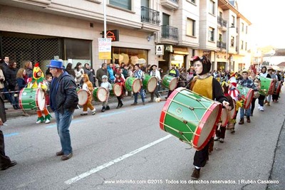 ESPECIAL - GOIN ACOLLEU O SEU DESFILE TRADICIONAL DE ENTROIDO 2015