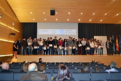 LETE LASA RECIBE OS DEPORTISTAS PONTEVEDRESES CAMPINS DE ESPAA DE PIRAGISMO, LOITA, REMO, TRATLON, TAEKWONDO, TIRO E JUDO