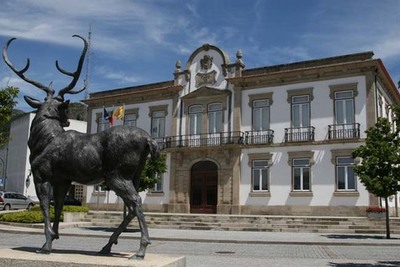 MUDANA DE TITULARIDADE DO CONTRATO DE FORNECIMENTO DE GUA COM ISENO TEMPORRIA DE TARIFA 