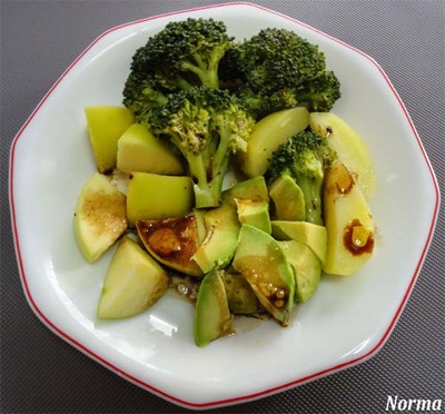 RECETA: ENSALADA DE BROCOLI TEMPLADA