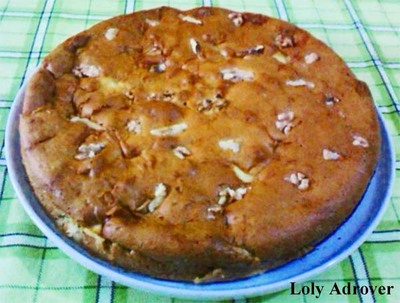 RECETA: BIZCOCHO CON MANZANAS Y NUECES