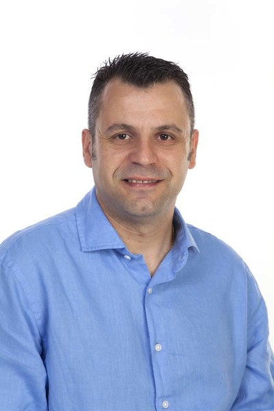 NGEL BAZ, CANDIDATO DO BNG-AA, REUNIUSE COS PRACEIROS DA GUARDA