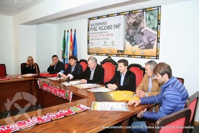 ESPECIAL - CUATRO EQUIPOS SE DISPUTAR�N LA FASE DE ASCENSO DHP DE BALONMANO EN O ROSAL