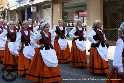 DA DAS LETRAS GALEGAS 2015 CON FESTIVAL FOLCLRICO NA GUARDA