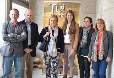TUI CELEBRA A XVIII FEIRA DO LIBRO CO GALLO DO DA DAS LETRAS GALEGAS