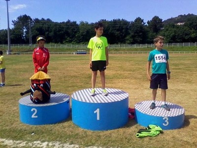 MEDALLA DE PRATA PARA O ATLETA DE TREGA CRISTIAN SIERPES