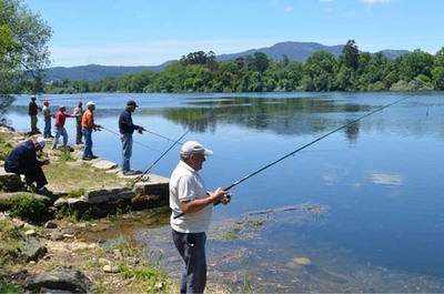 V� FESTA DA SAVELHA NA PESQUEIRA DOS FRADES DE GANFEI - VALEN�A