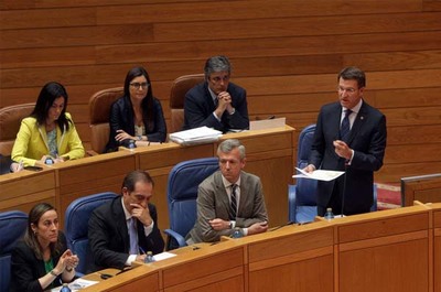 FEIJO ANUNCIA UNHA NOVA LIA DE AXUDAS PARA MATERIAL ESCOLAR, QUE BENEFICIAR O VINDEIRO CURSO ENTRE 60.000 E 70.000 ALUMNOS